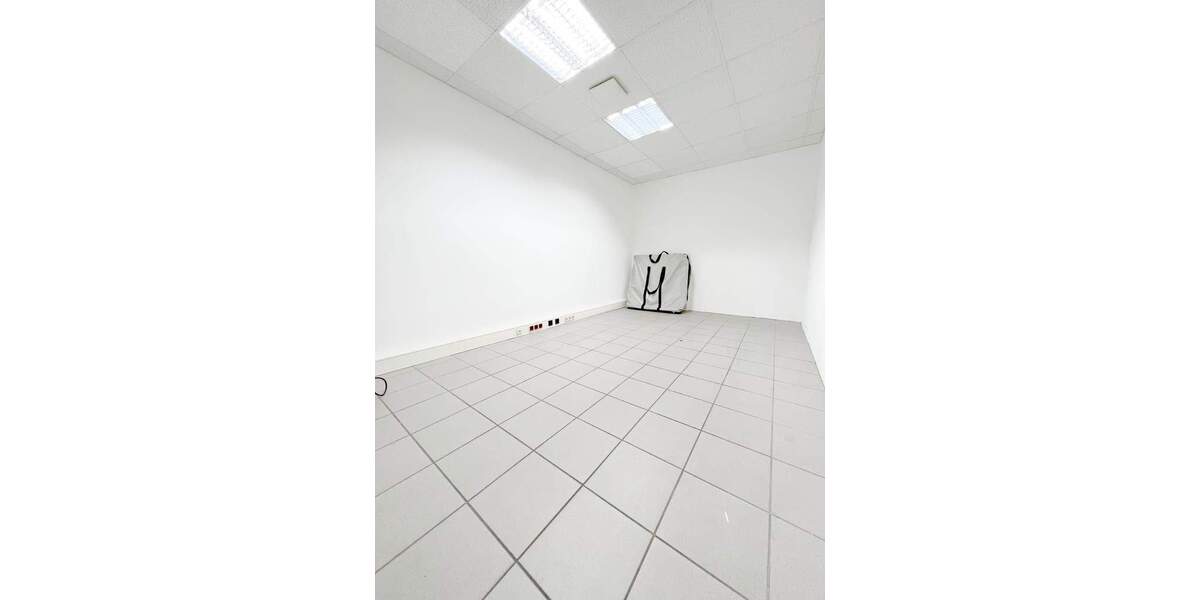 Metallbauer sucht Gleichgesinnte: Architekt, Statiker oder einfach einen netten Mieter! 2 zimmer