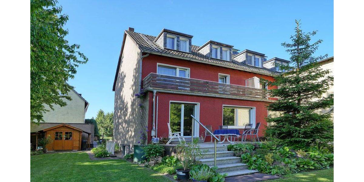 Doppelhaushälfte Bochum Wattenscheid - 6 Zimmer, 131 m&sup2;, 195.000&euro; | Angebot:23956633