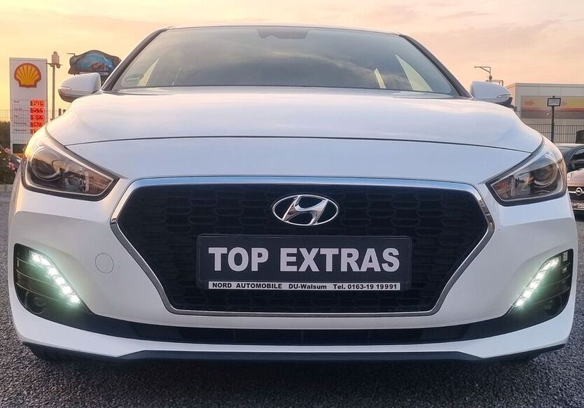 i30