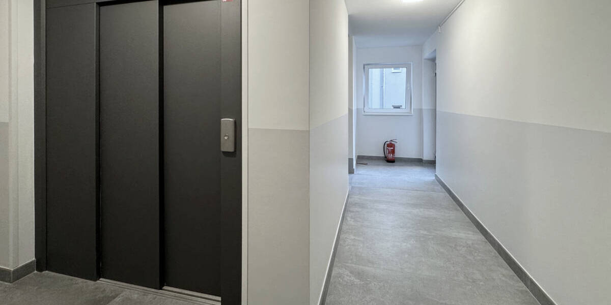 Etagenwohnung Krefeld Stadtmitte - 4 Zimmer, 110 m&sup2;, 379.000&euro; | Angebot:25690037