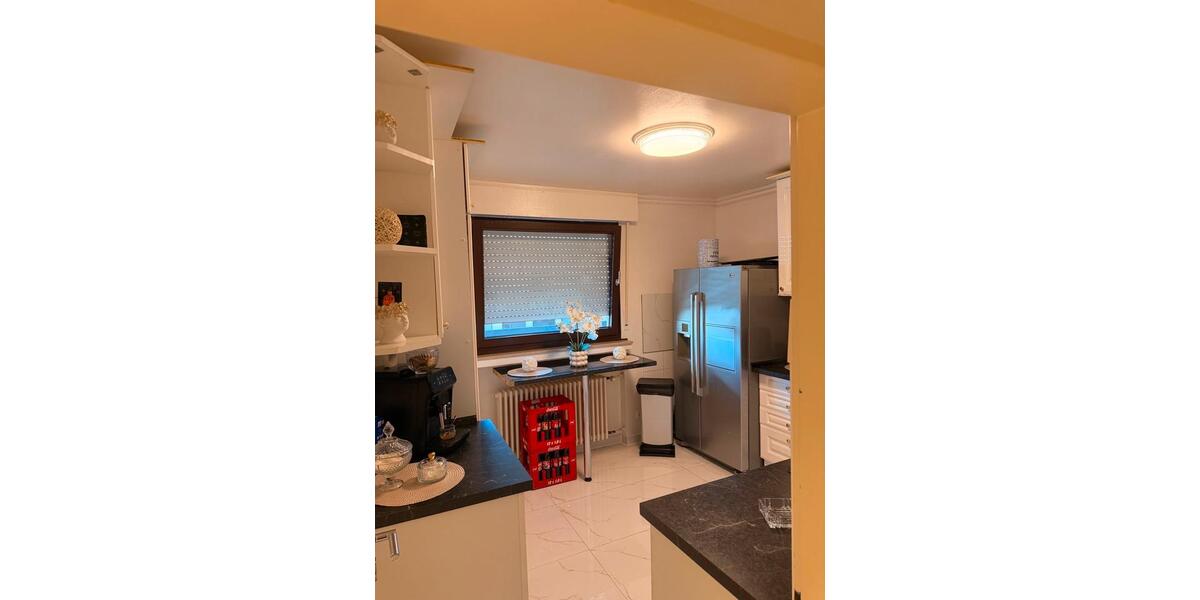 Etagenwohnung Oberhausen - 3 Zimmer, 104 m&sup2;, 330.000&euro; | Angebot:27266497
