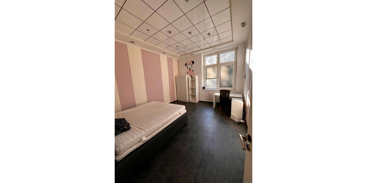 Etagenwohnung Duisburg Hamborn - 4 Zimmer, 103 m&sup2;, 145.000&euro; | Angebot:25396807