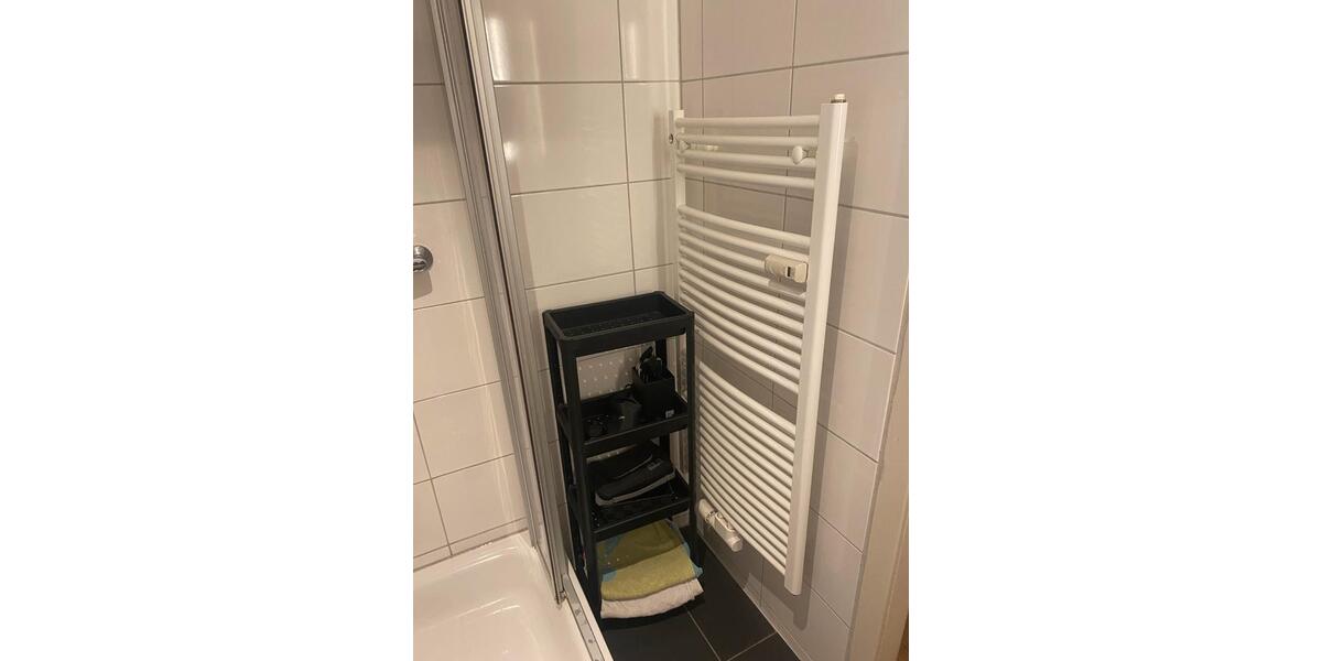 Ein Zimmer (15m2) in 2er-WG in Oberbilk 3 zimmer