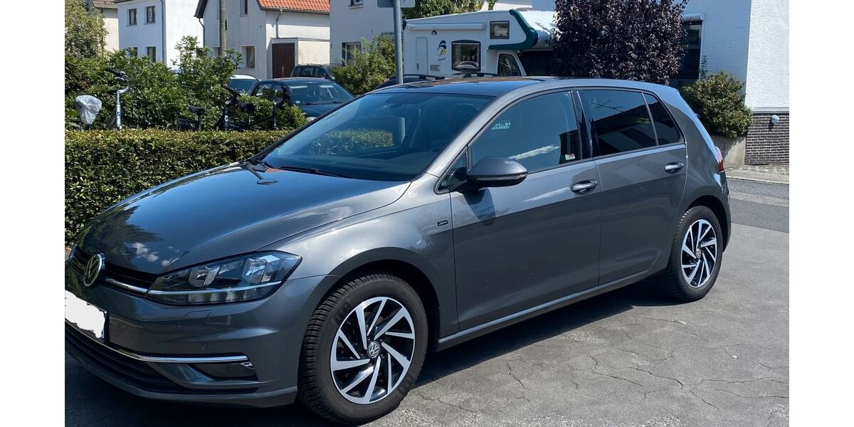 VW Golf 110.591 km 15.000 &euro; Düsseldorf 40468