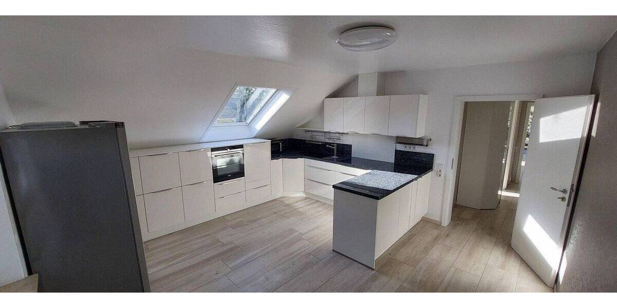 Etagenwohnung Ratingen Zentrum - 2 Zimmer, 117 m&sup2;, 1.390&euro; | Angebot:26818922