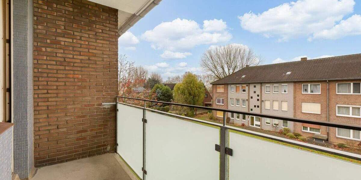 Gut geschnittene 2-Zimmer-Wohnung mit Entwicklungspotential in Krefeld Inrath Kliedbruch 2 zimmer