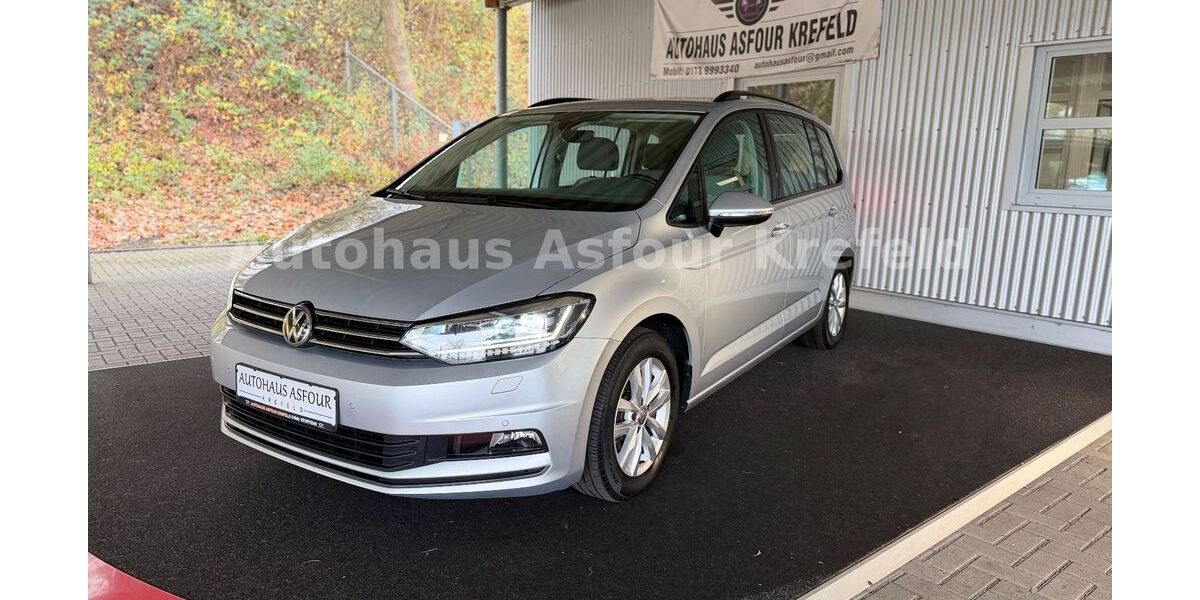 VW Touran 129.000 km 16.990 &euro; Krefeld 47805