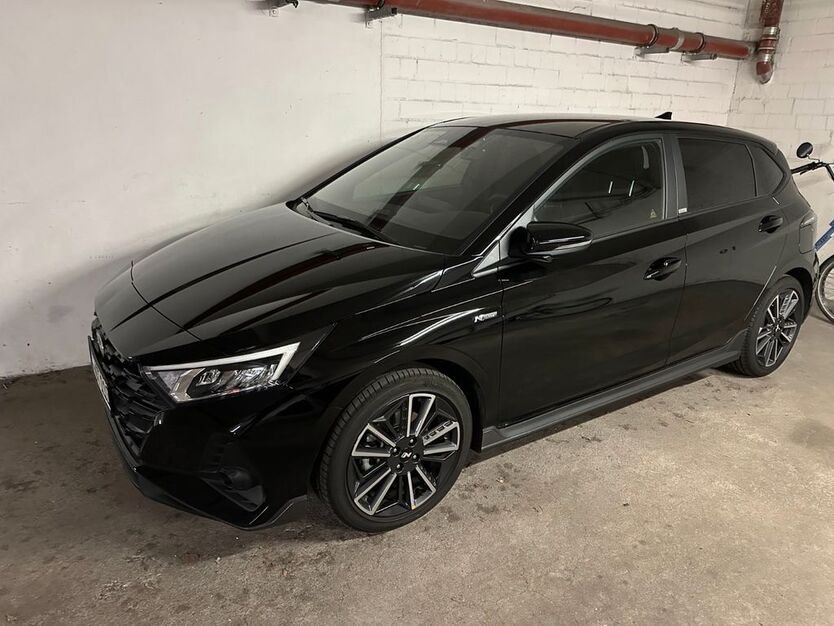 Hyundai i20 12.900 km 18.400 € Duisburg 47119