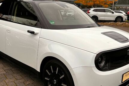 Honda e 38.200 km 16.980 &euro; Düsseldorf 40233