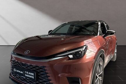 Lexus LBX 5.000 km 33.990 &euro; Dinslaken 46537