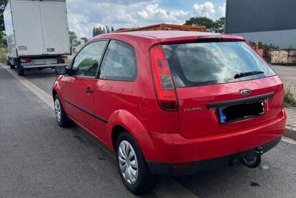 Ford Fiesta 91.000 km 2.000 &euro; Duisburg 47137