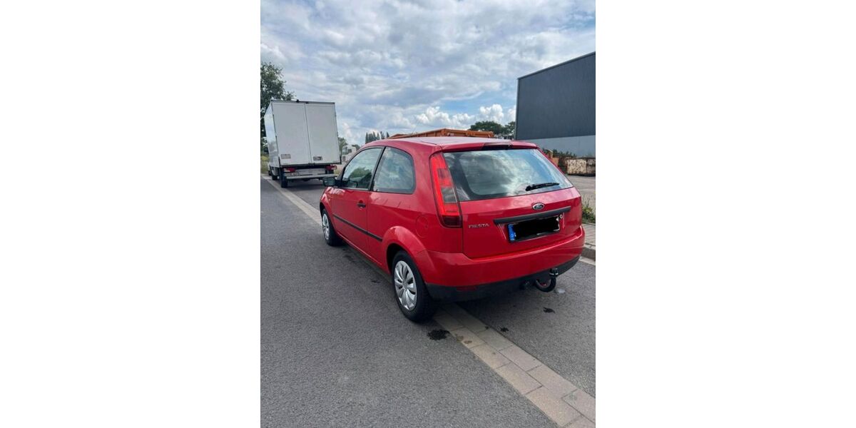 Ford Fiesta 91.000 km 2.000 &euro; Duisburg 47137