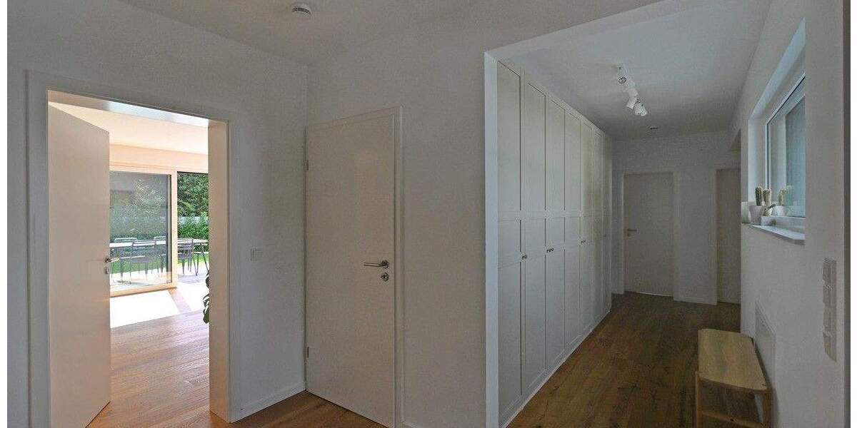 Einfamilienhaus Essen Bredeney - 1 Zimmer, 330 m&sup2;, 5.500&euro; | Angebot:25663258
