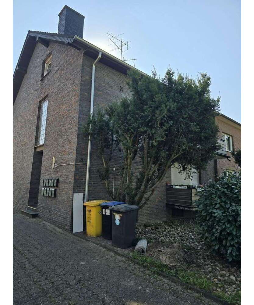 Wohnung zum Mieten in Duisburg 380 € 31.63 m²