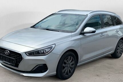 Hyundai i30 84.051 km 14.990 &euro; Düsseldorf 40589