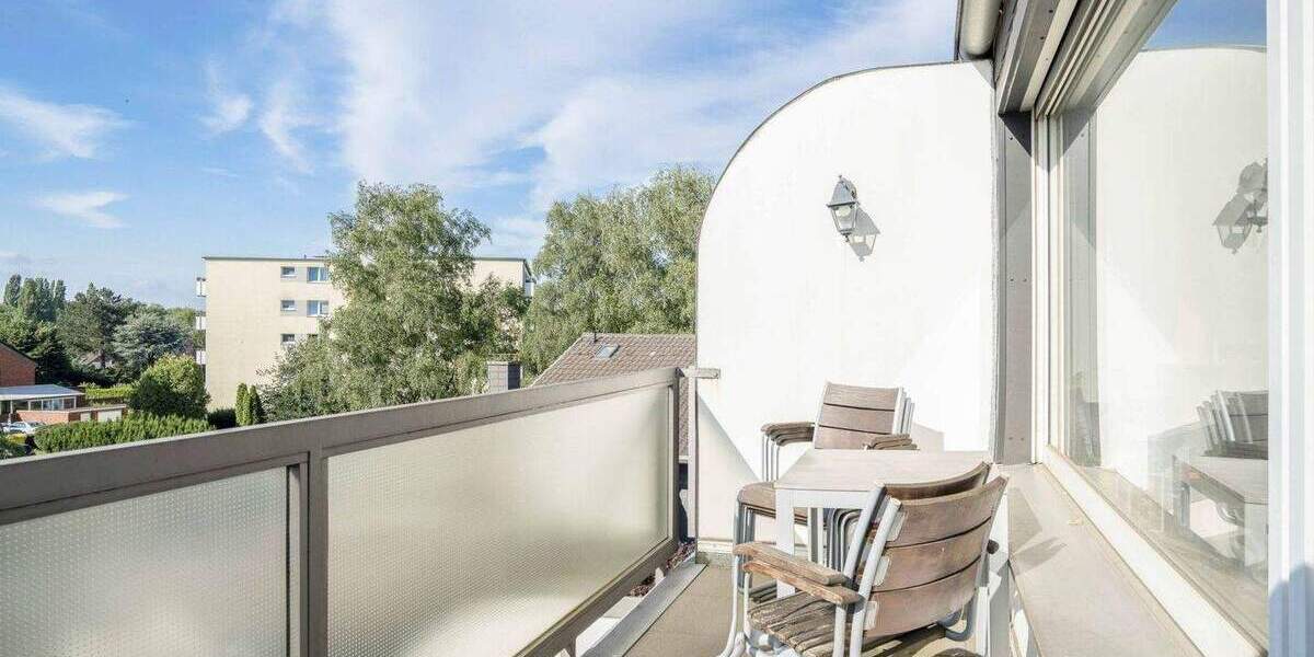 Vermietete Dachgeschoss-Perle mit Balkon und Stellplatz in Oberhausen - Ihre Top-Investition! 2 zimmer