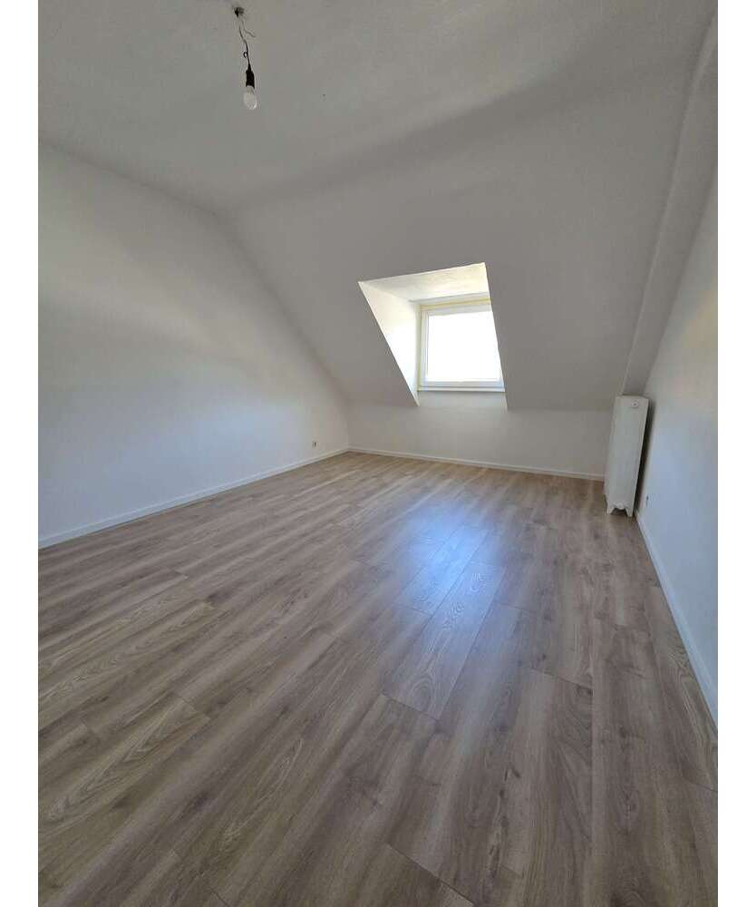 Wohnung zum Mieten in Duisburg 755 € 105 m²