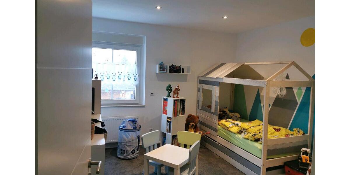 Reihenhaus Duisburg Rheinhausen - 4 Zimmer, 130 m&sup2;, 480.000&euro; | Angebot:25616683