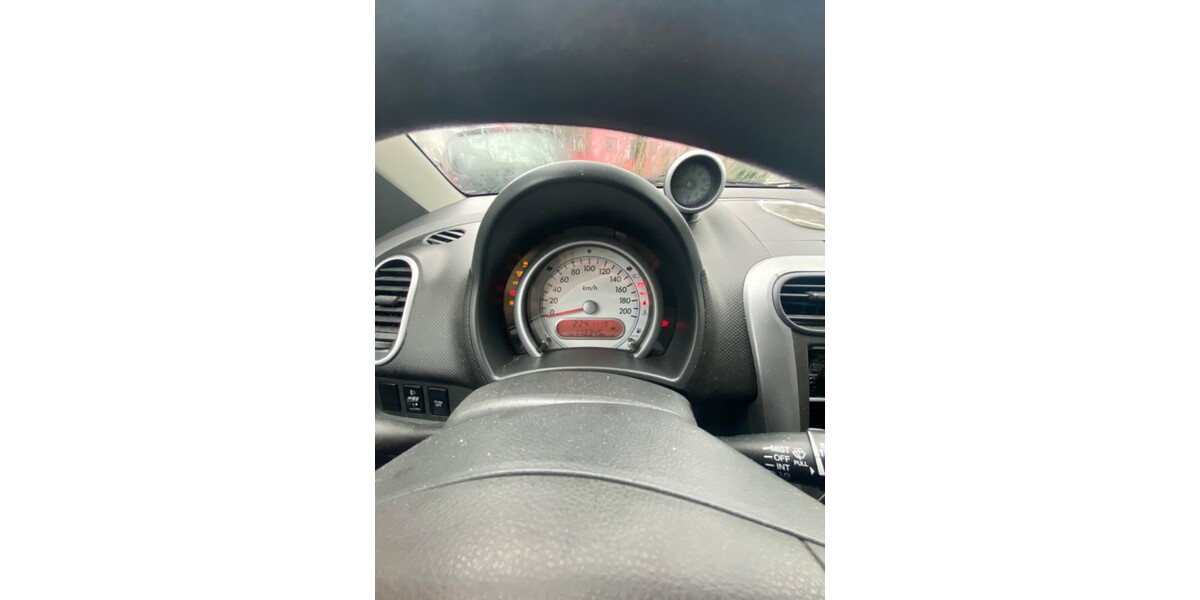 Suzuki Splash 113.345 km 2.600 € Duisburg 47051