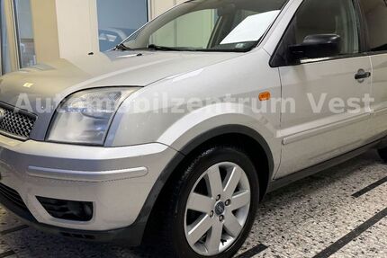 Ford Fusion 80.000 km 2.690 &euro; Recklinghausen 45657