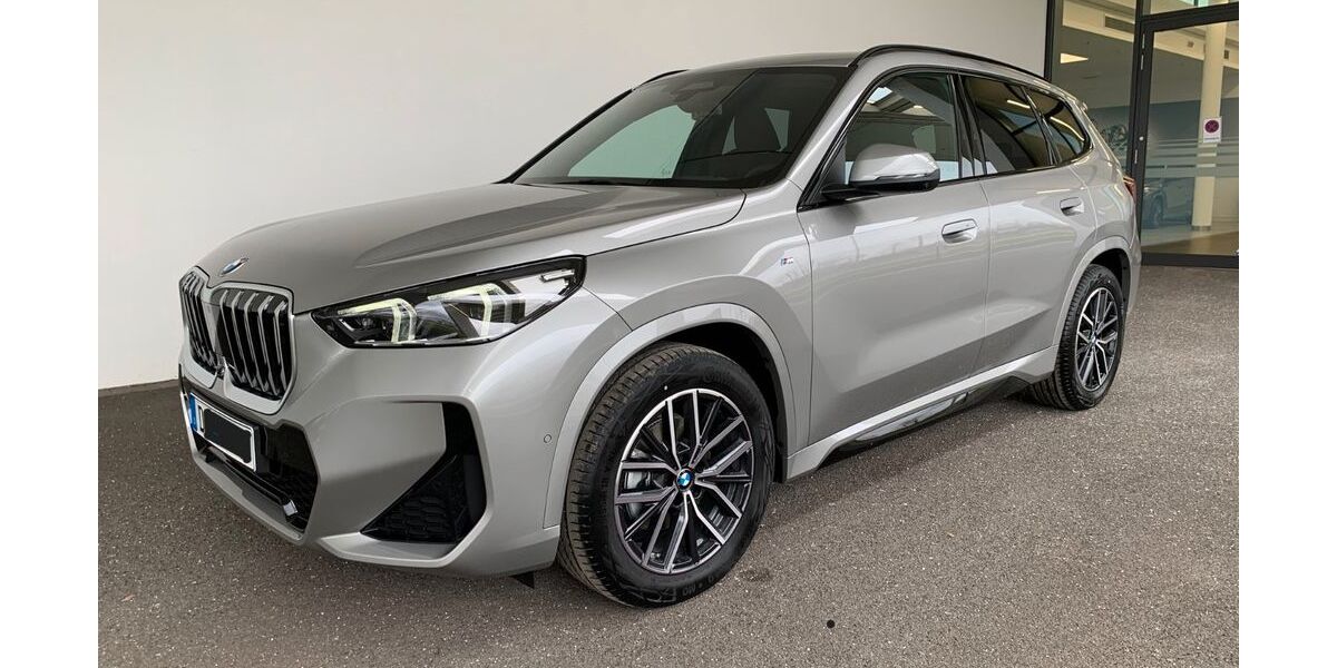 BMW X1 10.640 km 43.800 &euro; Düsseldorf 40593
