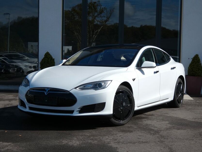 Tesla Model S 251.427 km 15.750 € Bochum 44807