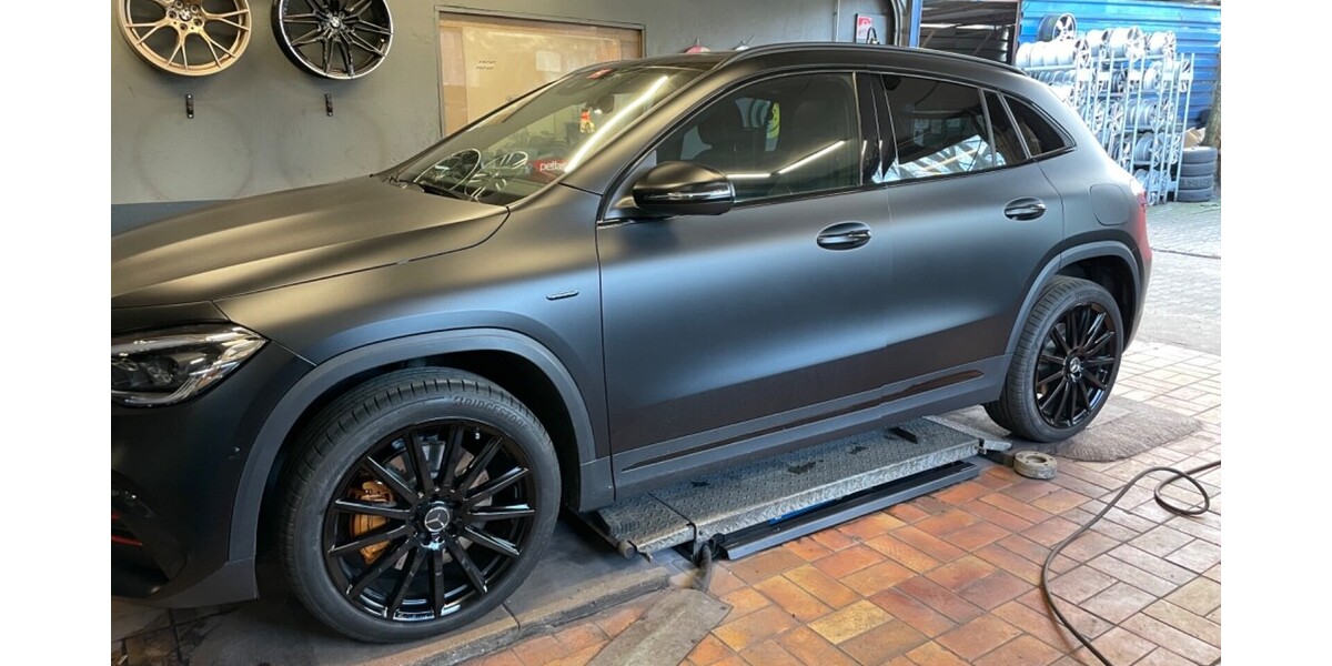 Mercedes-Benz GLA-Klasse 60.000 km 45.000 &euro; Düsseldorf 40213