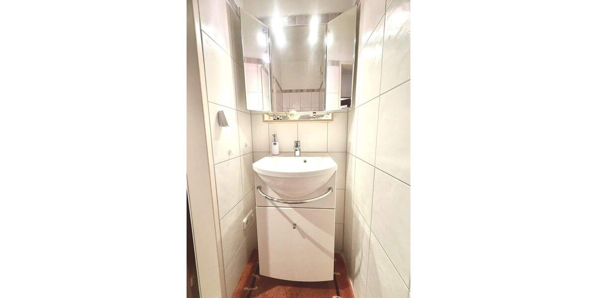 Etagenwohnung Mülheim Dümpten - 2 Zimmer, 62 m&sup2;, 161.000&euro; | Angebot:24505082