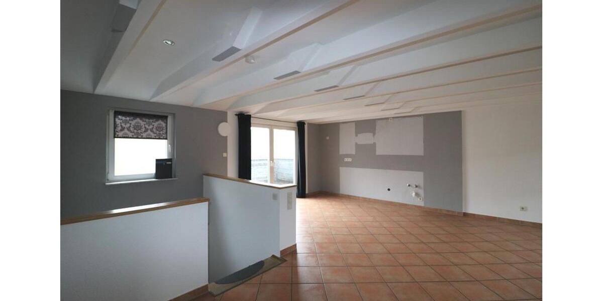 Dachgeschoßwohnung Duisburg Essenberg - 2 Zimmer, 65 m&sup2;, 550&euro; | Angebot:26111465