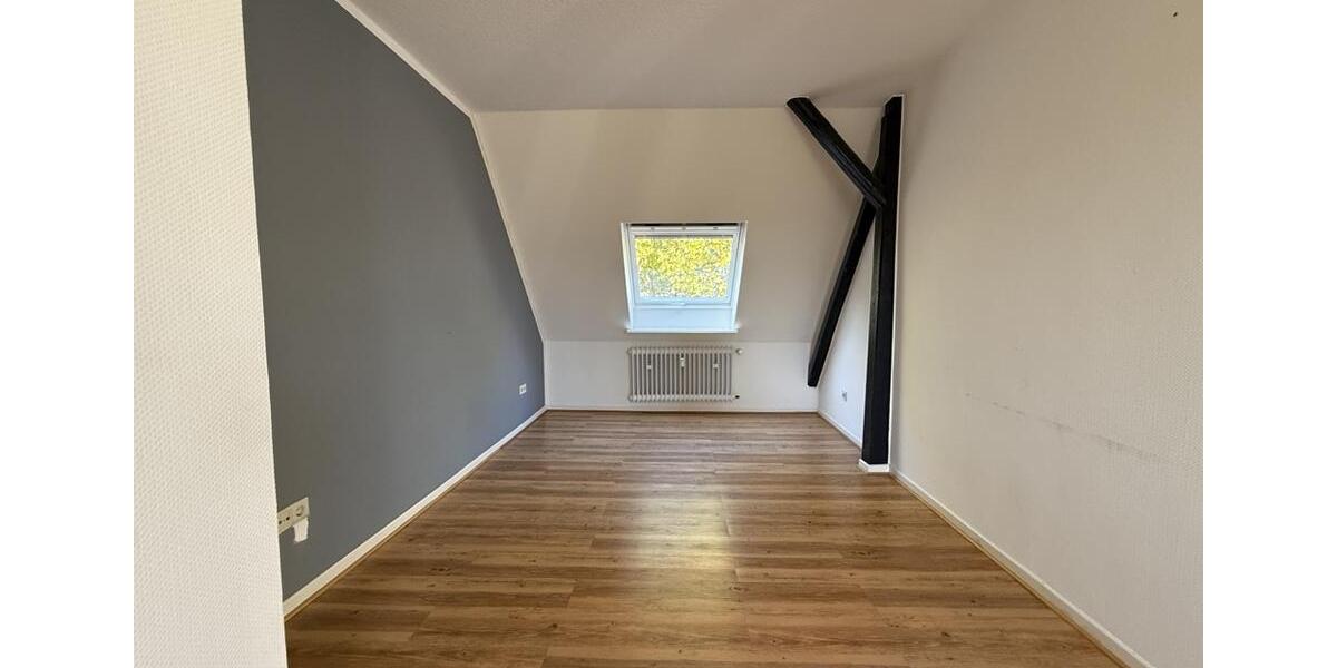 Einzigartiges Mietangebot: Historische Villa mit großem Garten | ca. 310 m² Wohnfläche 12 zimmer