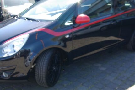 Opel Corsa 146.000 km 2.660 &euro; Bottrop 46242