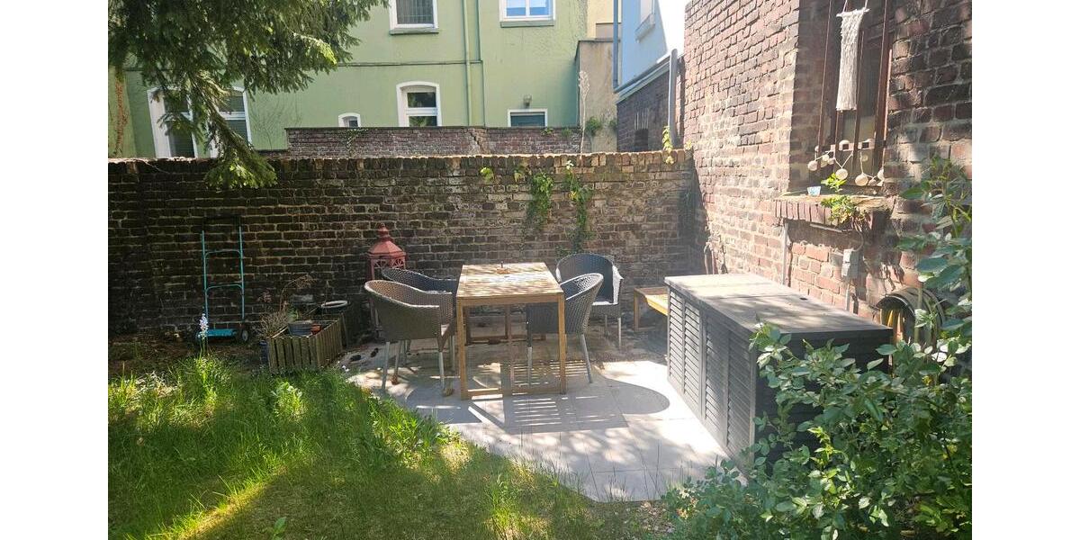 Etagenwohnung Krefeld Gartenstadt - 3 Zimmer, 91 m&sup2;, 1.090&euro; | Angebot:26397864