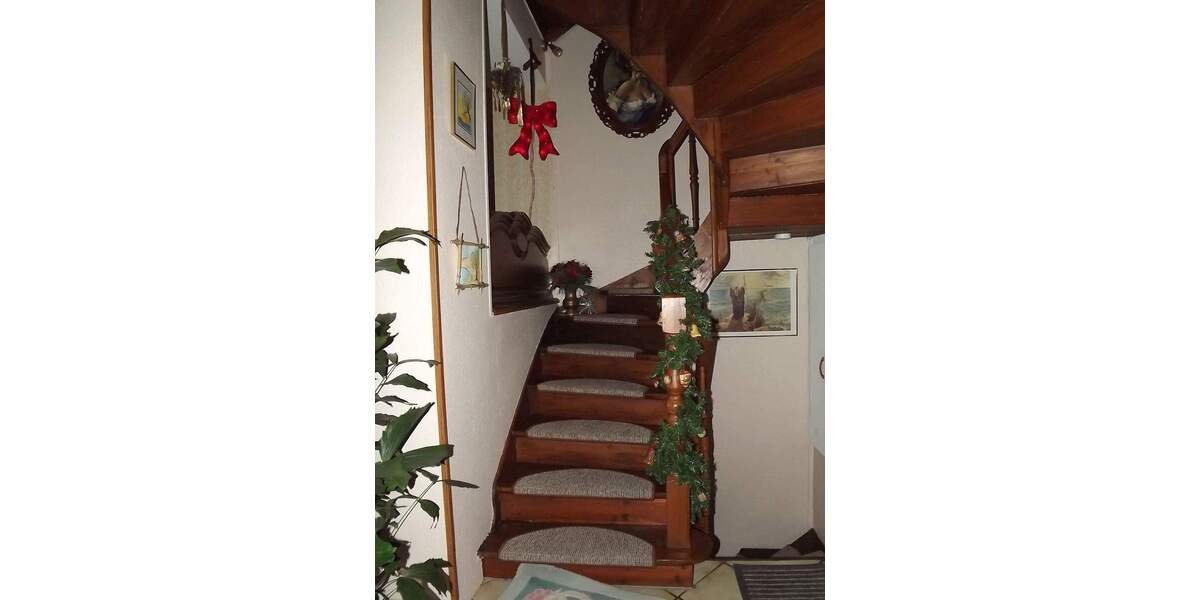 Charmante Doppelhaushälfte mit Geschichte in Recklinghausen-Hochlarmark 3 zimmer