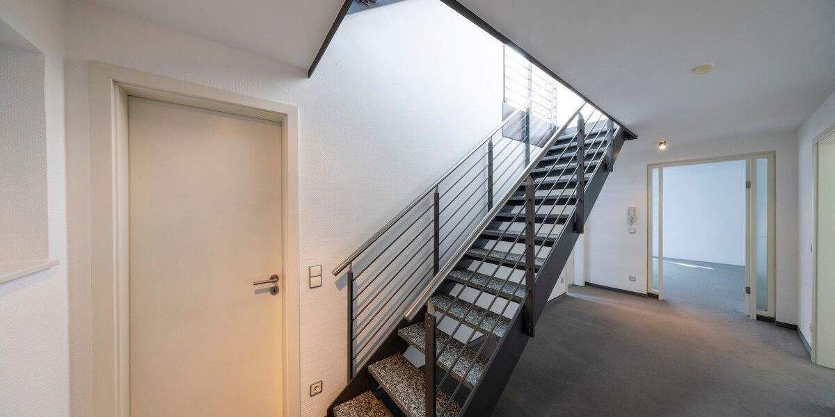 In Top-Wohnlage von Meerbusch-Lank! Lichtdurchflutetes Architektenhaus im Bauhausstil 5 zimmer