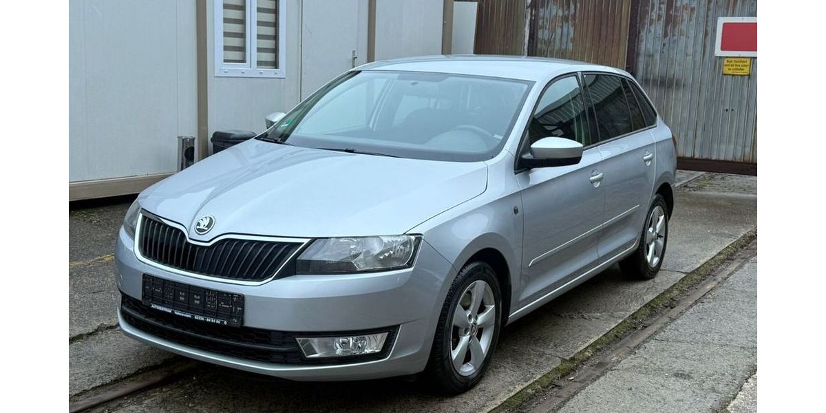 Skoda Rapid 125.000 km 8.490 &euro; Hattingen 45525