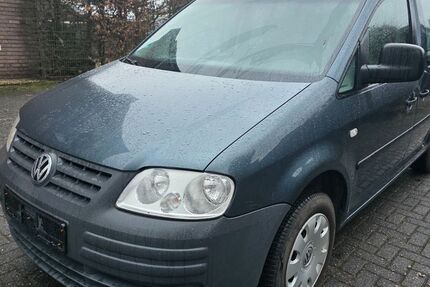 VW Caddy 199.000 km 3.700 &euro; Moers 47441