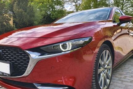 Mazda 3 10.600 km 26.600 &euro; Düsseldorf 40593