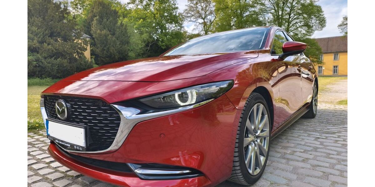 Mazda 3 10.600 km 26.600 &euro; Düsseldorf 40593