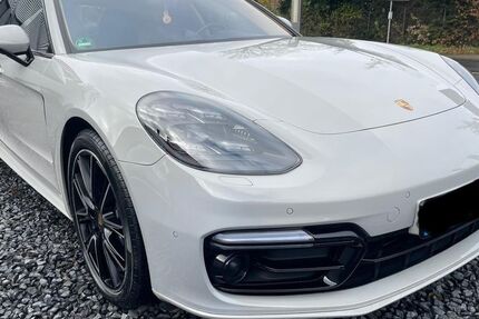Porsche Panamera 115.000 km 64.900 &euro; Düsseldorf 40223