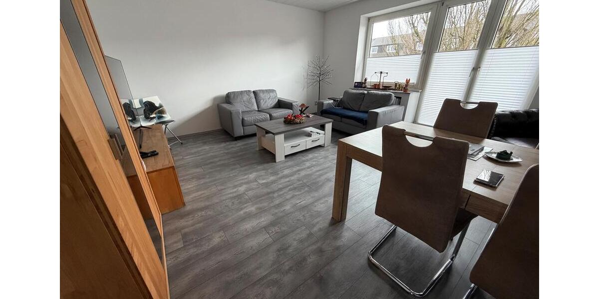 Etagenwohnung Gelsenkirchen Erle - 2.5 Zimmer, 68 m&sup2;, 590&euro; | Angebot:26476687