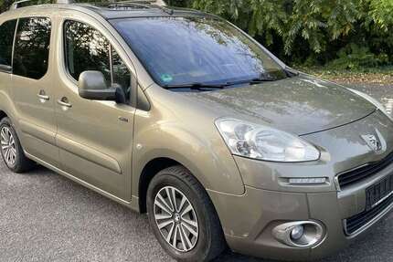 Peugeot Partner 196.000 km 5.200 € Düsseldorf 40591