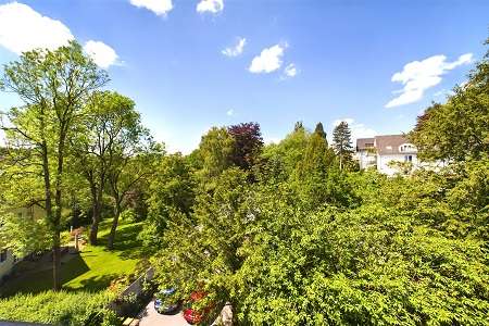 Haus zum Kaufen in Essen 749.000 € 241 m²