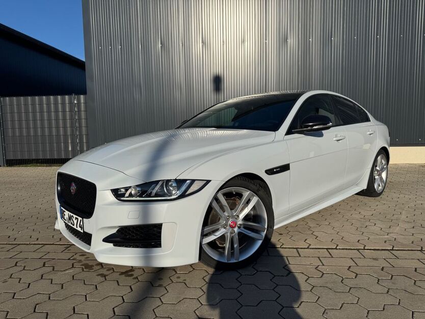 Jaguar XE 99.000 km 16.990 € Marl 45770