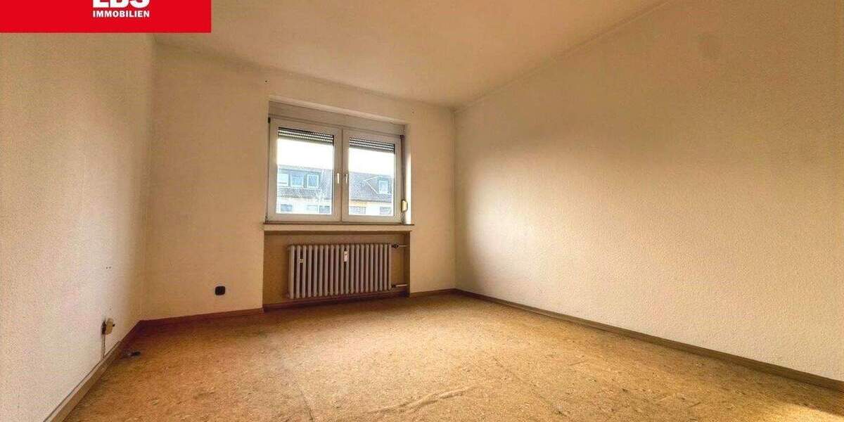 Etagenwohnung Essen Bochold - 3 Zimmer, 77 m&sup2;, 119.000&euro; | Angebot:25532611