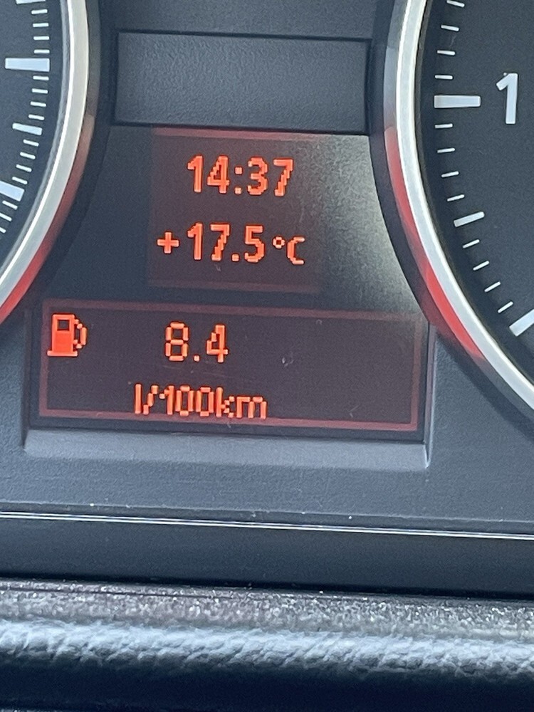 BMW E90 136.414 km 8.000 € Gladbeck 45964