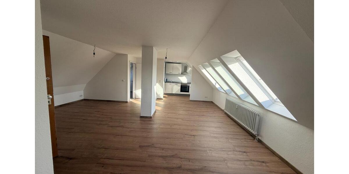 Dachgeschoßwohnung Dinslaken - 1 Zimmer, 56 m&sup2;, 129.000&euro; | Angebot:25252994