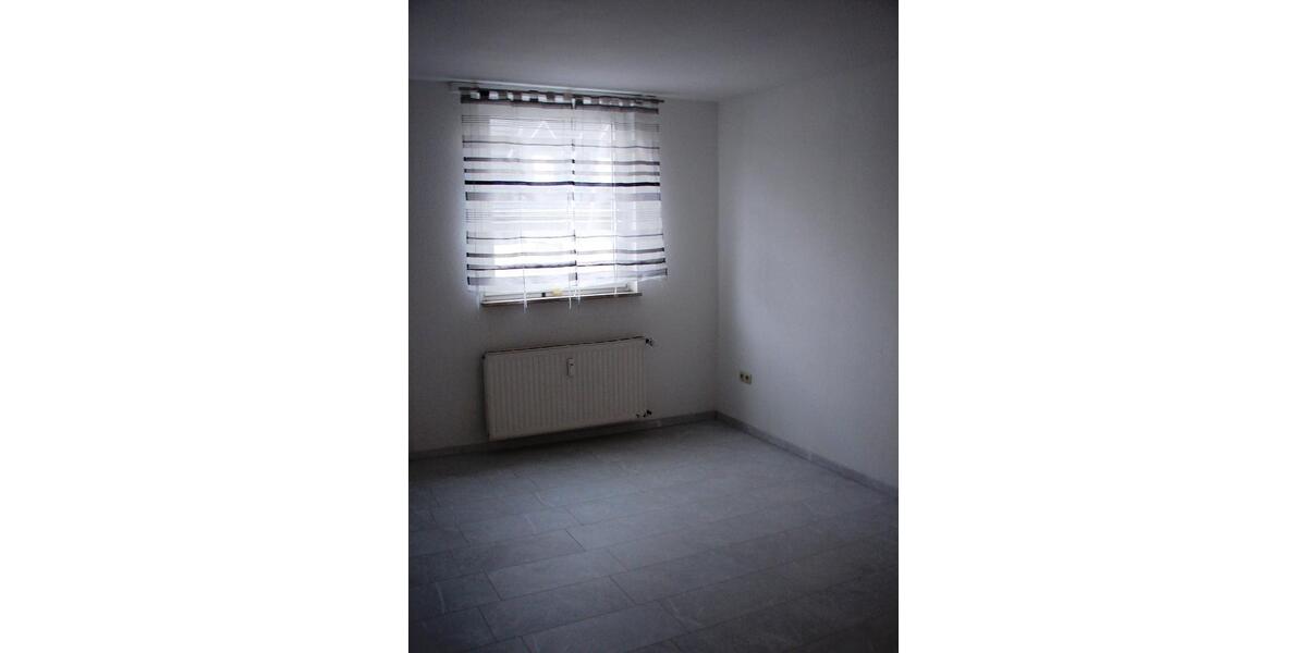 Dachgeschoßwohnung Gelsenkirchen Rotthausen - 3 Zimmer, 98 m&sup2;, 600&euro; | Angebot:25349098