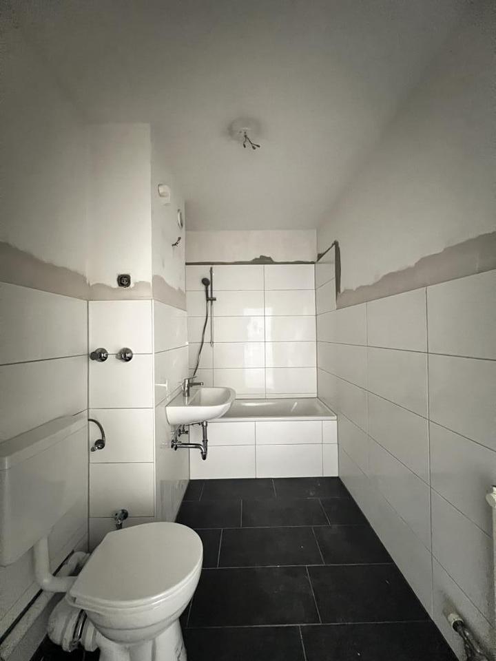 Gut geschnittene 2-Zimmer-Wohnung in Ratingen - ab sofort! zimmer