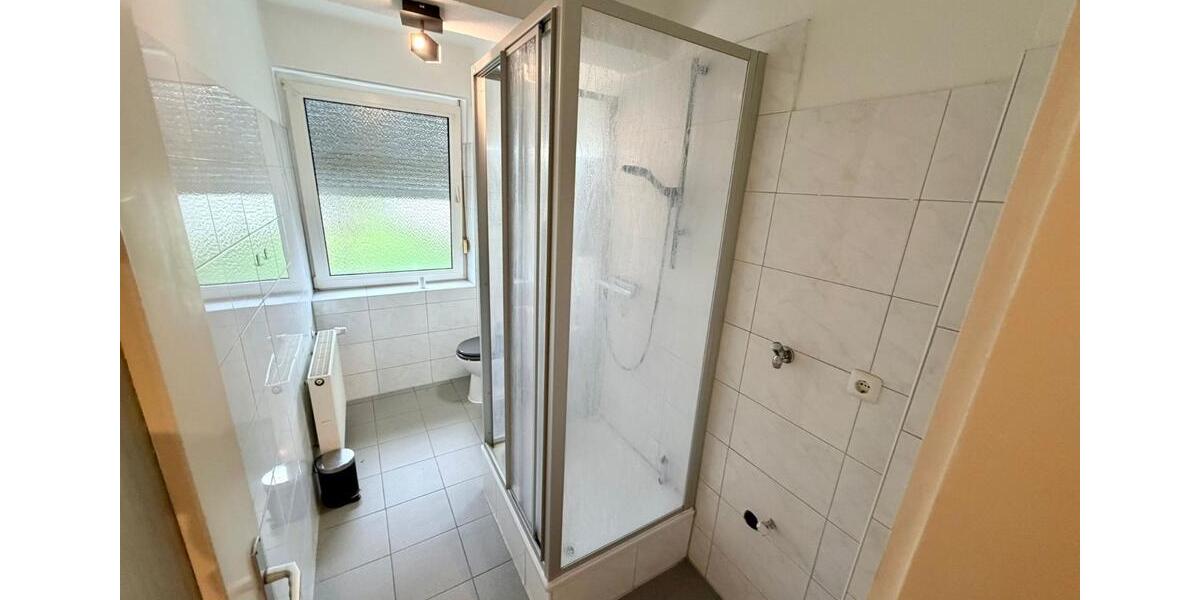 Erdgeschoßwohnung Gelsenkirchen Gelsenkirchen-Mitte - 2 Zimmer, 68 m&sup2;, 800&euro; | Angebot:25442043