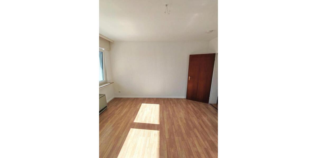 Erdgeschoßwohnung Sprockhövel - 3 Zimmer, 74 m&sup2;, 560&euro; | Angebot:25308667